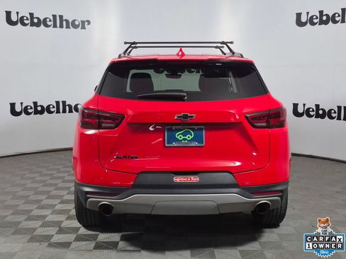 Used 2024 Chevrolet Blazer LT w/ Sound & Technology Package FWD image 6