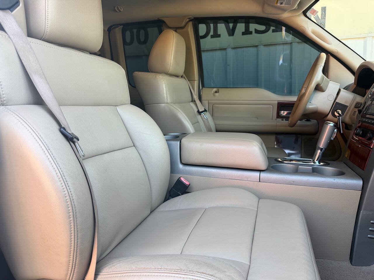 Used 2007 Ford F150 Lariat RWD image 13