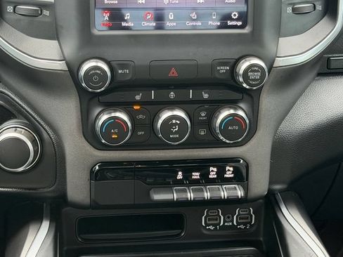 Used 2021 RAM 1500 Big Horn AWD/4WD image 21