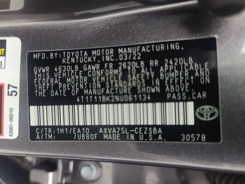 Used 2022 Toyota Camry SE w/ Cold Weather Package image 41