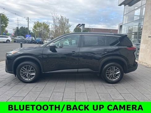 Used 2024 Nissan Rogue S AWD/4WD image 5