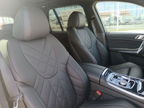 New 2026 BMW X5 xDrive50e image 18