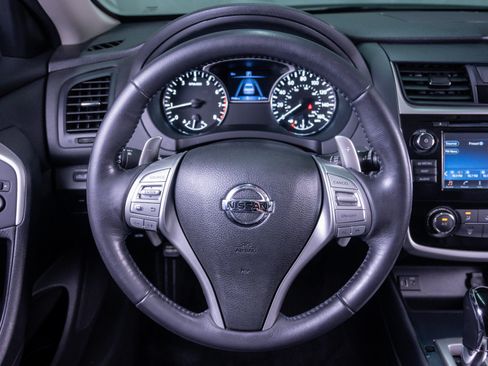 Used 2018 Nissan Altima 2.5 SR w/ SR Special Edition FWD image 14