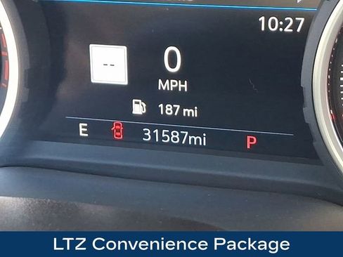 Used 2022 Chevrolet Silverado 2500 LTZ w/ LTZ Plus Package AWD/4WD image 6