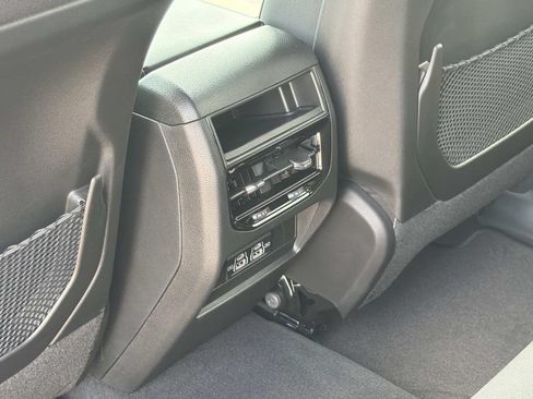 New 2026 Jeep Grand Cherokee Laredo AWD/4WD image 24