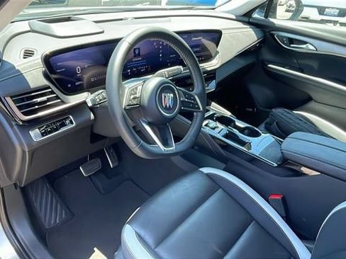 Used 2025 Buick Envision Sport Touring AWD/4WD image 10