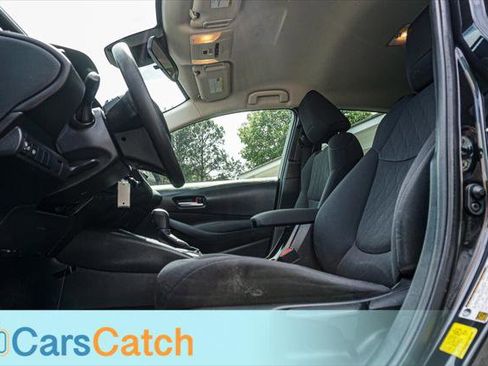 Used 2020 Toyota Corolla LE image 17