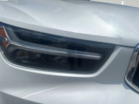 Used 2019 Volvo XC40 T5 Inscription AWD/4WD image 11