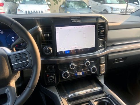 Used 2026 Ford F250 Lariat w/ Lariat Premium Package AWD/4WD image 8