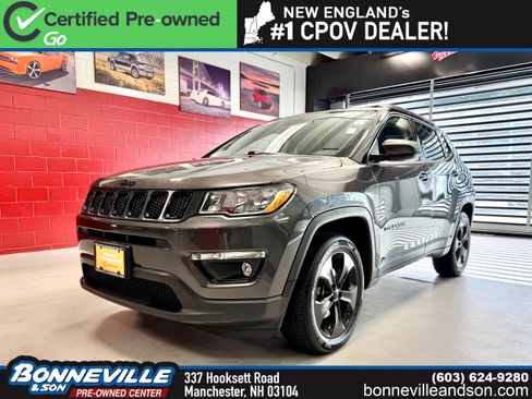 Used 2019 Jeep Compass Latitude AWD/4WD image 1