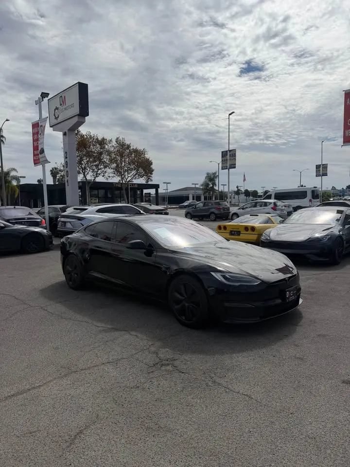 Used 2022 Tesla Model S Standard Range AWD/4WD image 3