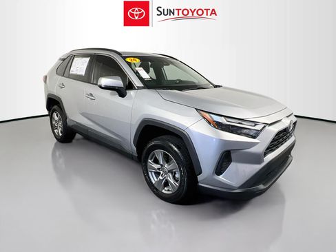 Used 2024 Toyota RAV4 XLE FWD image 1
