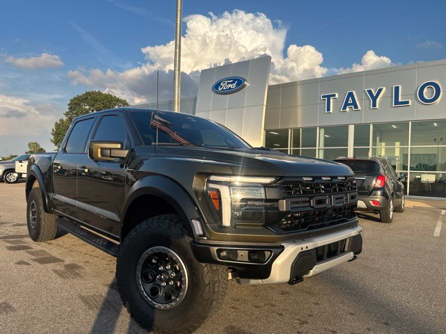 Used 2024 Ford F150 Raptor AWD/4WD image 4