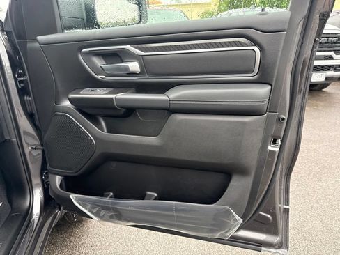 New 2026 RAM 1500 4x4 Crew Cab image 28