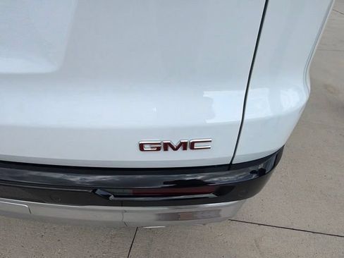 New 2026 GMC Acadia Denali w/ Super Cruise Package AWD/4WD image 37
