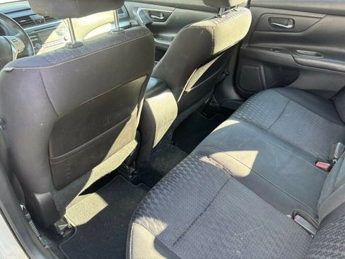 Used 2017 Nissan Altima 2.5 S w/ Power Driver Seat Package FWD image 16