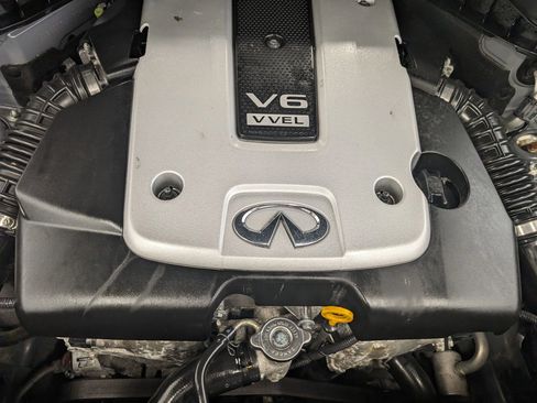 Used 2015 INFINITI QX70 3.7 image 40