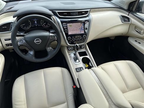 Used 2024 Nissan Murano SL image 18