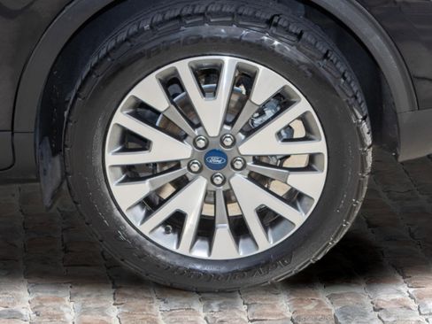 Used 2020 Ford Escape Titanium w/ Titanium Premium Package 2.0 image 37