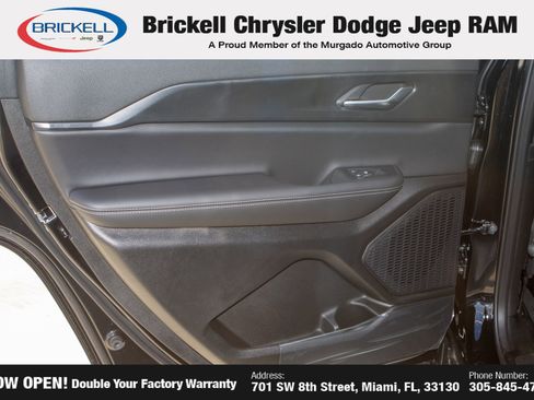 New 2025 Jeep Grand Cherokee L Altitude image 13