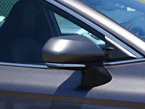 Certified 2023 Toyota Camry SE FWD image 6