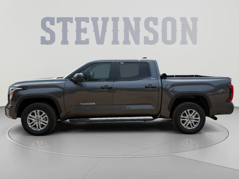 Used 2024 Toyota Tundra SR5 AWD/4WD image 2
