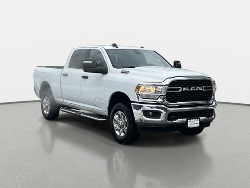 Used 2024 RAM 2500 Big Horn image 3