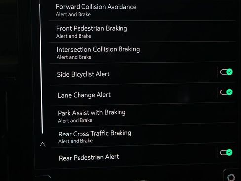 Used 2025 GMC Yukon AT4 Ultimate w/ LPO, Floor Liner Package AWD/4WD image 32