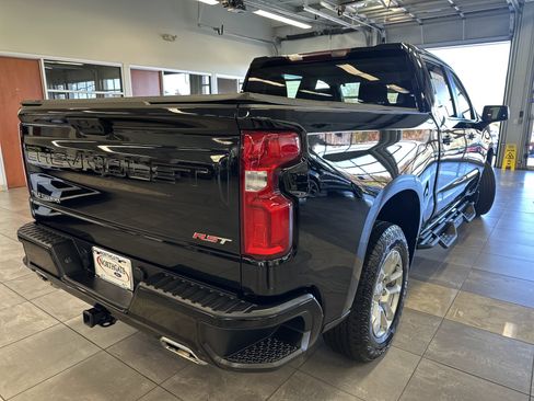 Used 2022 Chevrolet Silverado 1500 RST image 13