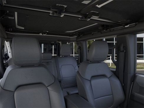 New 2025 Ford Bronco Big Bend w/ Black Diamond Package image 12