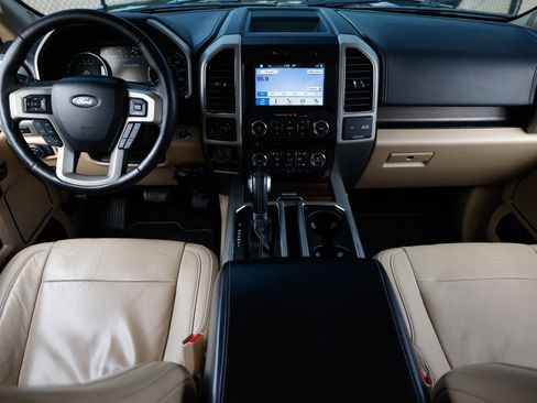 Used 2017 Ford F150 Lariat w/ Equipment Group 501A Mid image 26