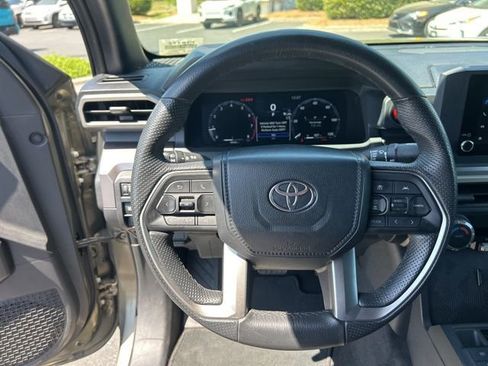 Used 2024 Toyota Tacoma TRD Off-Road AWD/4WD image 20
