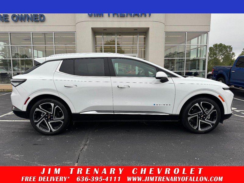 Used 2024 Chevrolet Equinox EV LT FWD image 1