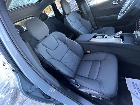 New 2026 Volvo XC60 B5 Plus w/ Climate Package image 25