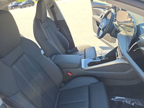 New 2026 Audi Q5 Premium Plus AWD/4WD image 10