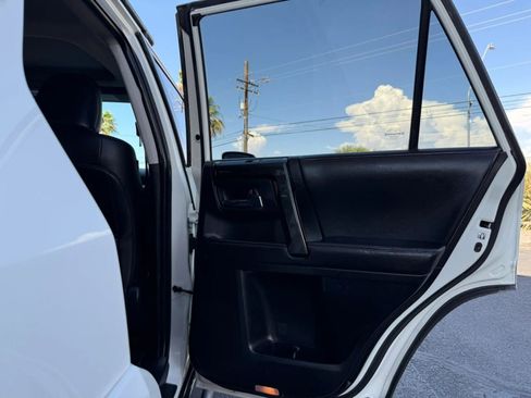 Used 2020 Toyota 4Runner TRD Pro AWD/4WD image 38