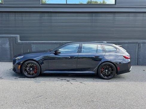 Used 2027 BMW M5 Touring AWD/4WD image 7