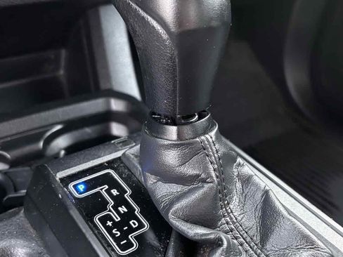Used 2022 Toyota Tacoma SR image 20