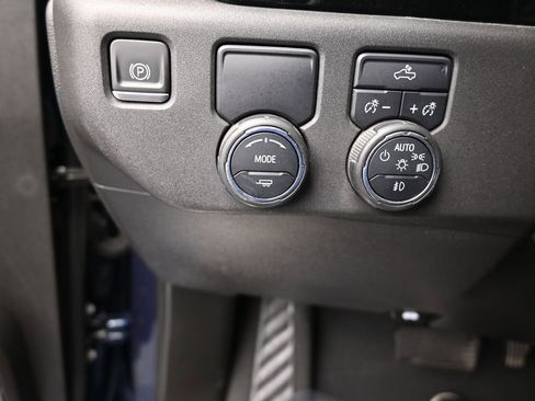 Used 2022 Chevrolet Silverado 1500 RST image 31