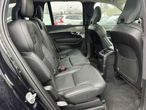 Certified 2024 Volvo XC90 T8 Ultimate image 12