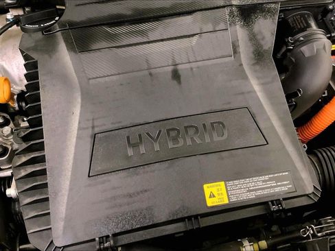 Used 2020 Kia Niro LX image 30