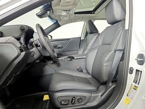New 2025 Lexus ES 350 350 image 13