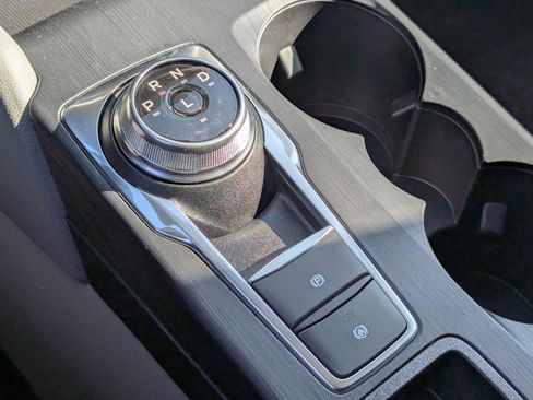 New 2026 Ford Escape SE image 18