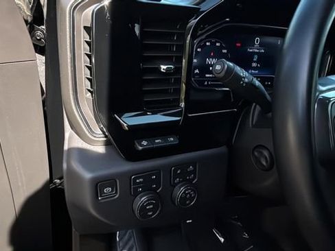 Used 2024 Chevrolet Silverado 1500 ZR2 w/ Technology Package image 23