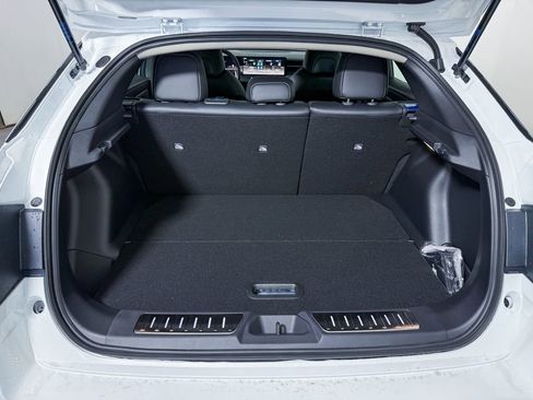 New 2026 Nissan Leaf SV+ image 31