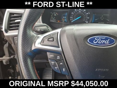 Used 2022 Ford Edge ST-Line image 20