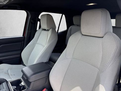 Certified 2025 Toyota 4Runner SR5 AWD/4WD image 20