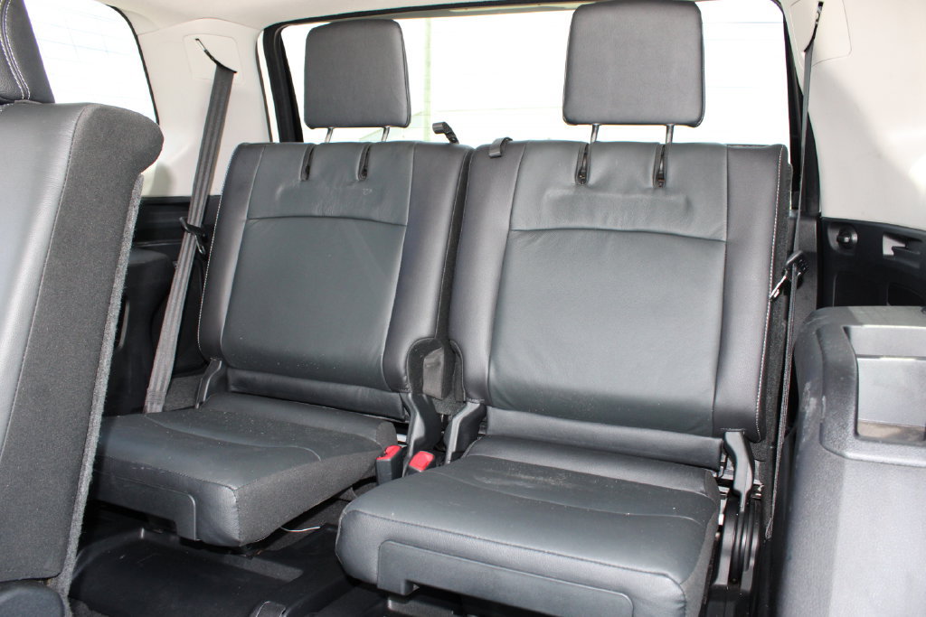Used 2022 Toyota 4Runner Limited AWD/4WD image 13