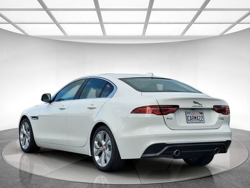 Used 2020 Jaguar XE S image 6