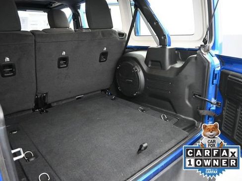 Used 2022 Jeep Wrangler Unlimited Sport w/ Sun And Sound Package AWD/4WD image 19
